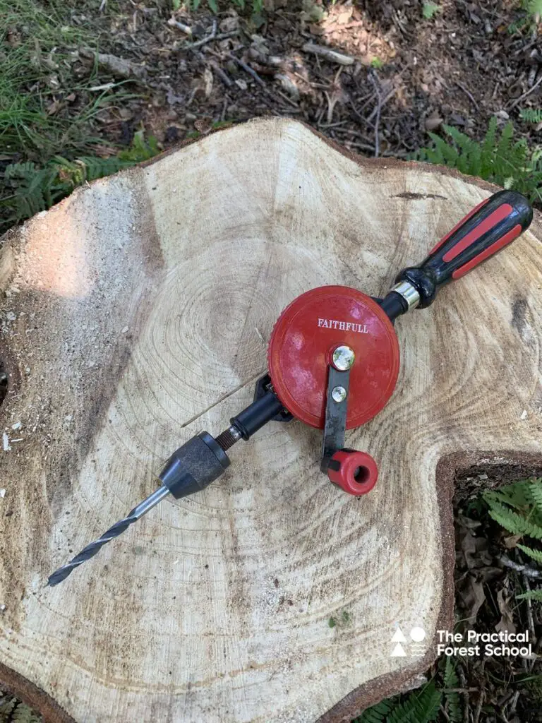 Hand drill