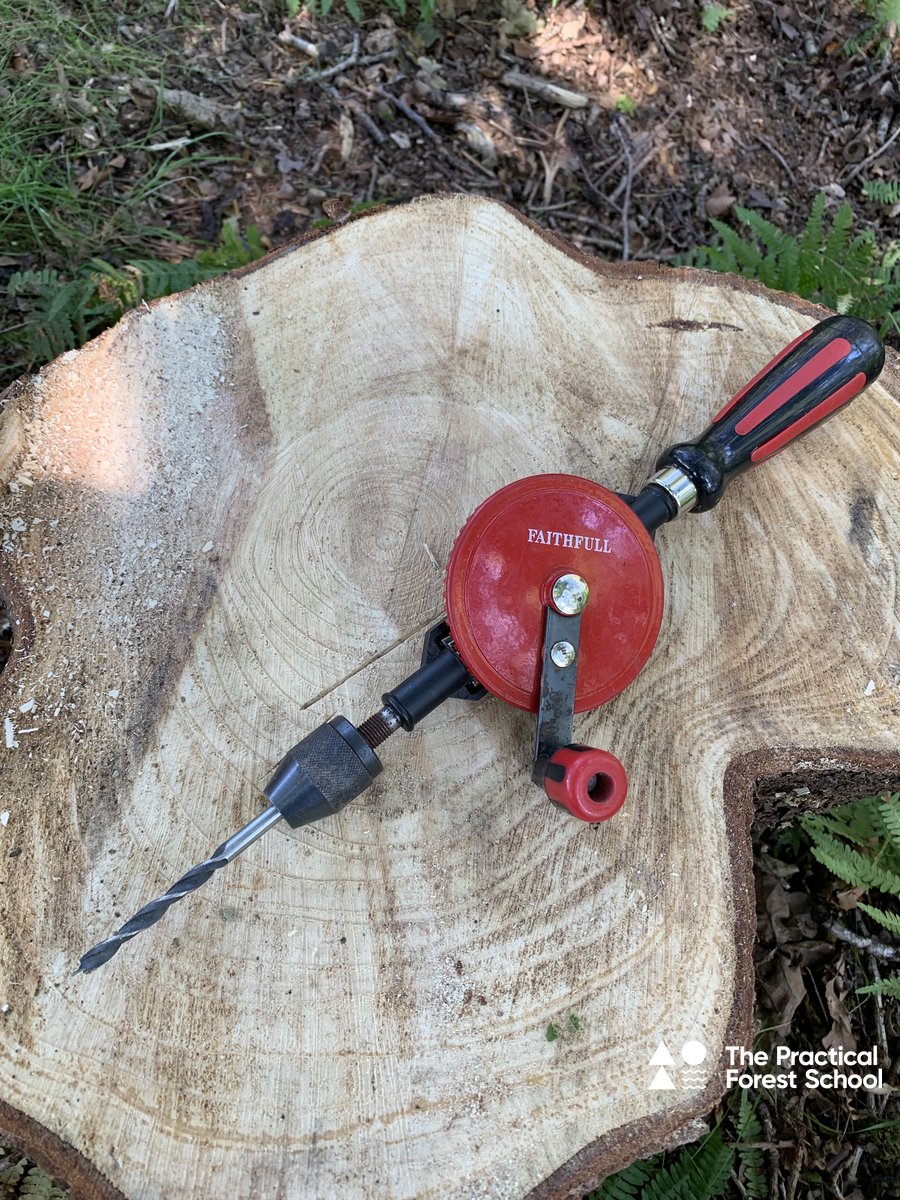 Hand drill